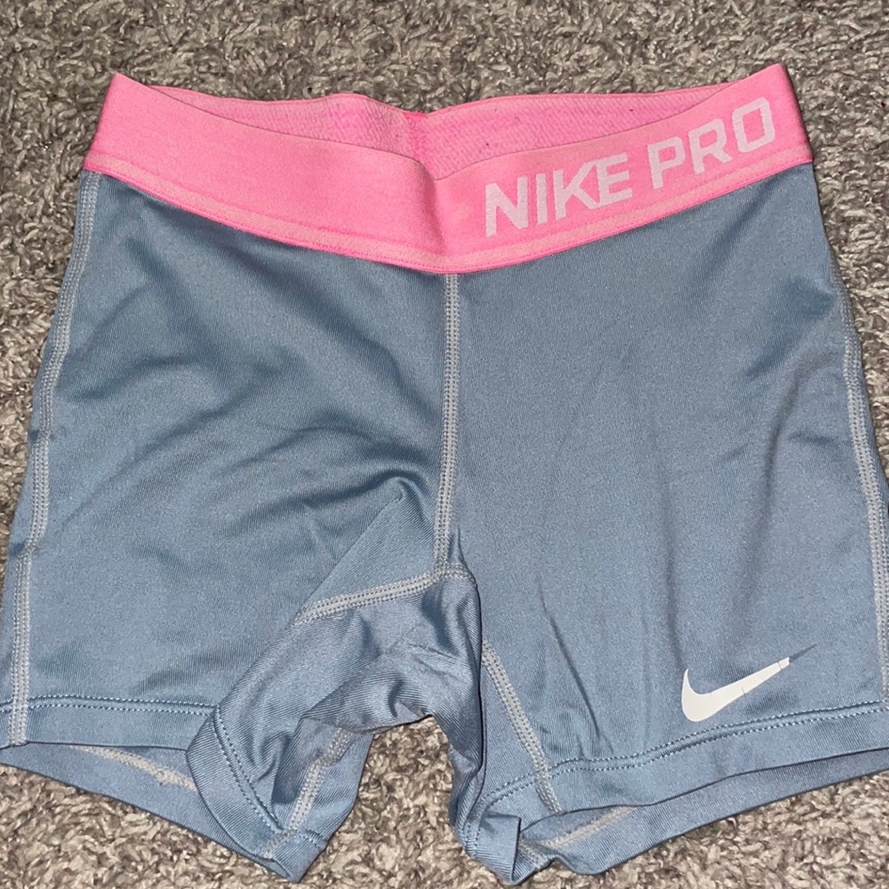 youth small grey nike pros